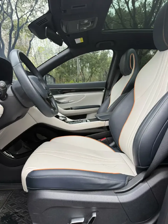 2021 Geely JiaJi 1.5T 177HP L3 7DCT PHEV 11.3KWH,autocango,china used car exporter,china ev exporter,chinese used car exporter,chinese used ev exporter