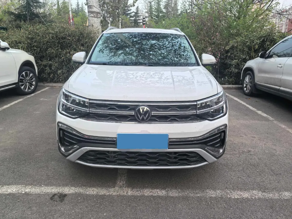 2024 Volkswagen Tharu 1.5T 160HP L4 7DCT,autocango,china used car exporter,china ev exporter,chinese used car exporter,chinese used ev exporter