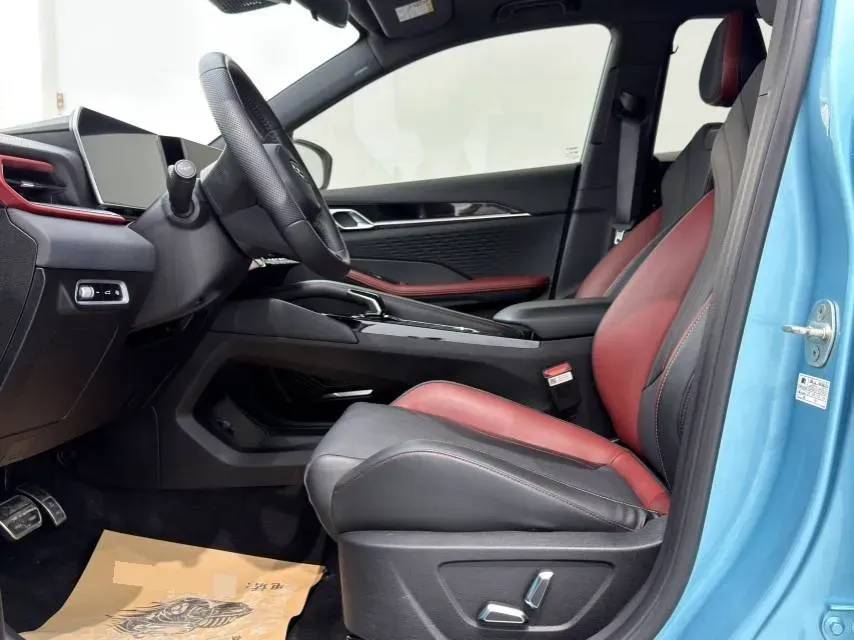 2022 Geely Coolray 1.5T 181HP L4 7DCT,autocango,china used car exporter,china ev exporter,chinese used car exporter,chinese used ev exporter