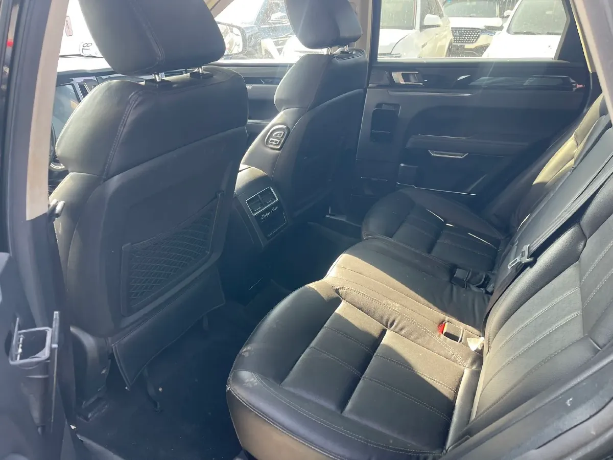 2017 Zotye T700 1.8T 177HP L4 6DCT,autocango,china used car exporter,china ev exporter,chinese used car exporter,chinese used ev exporter