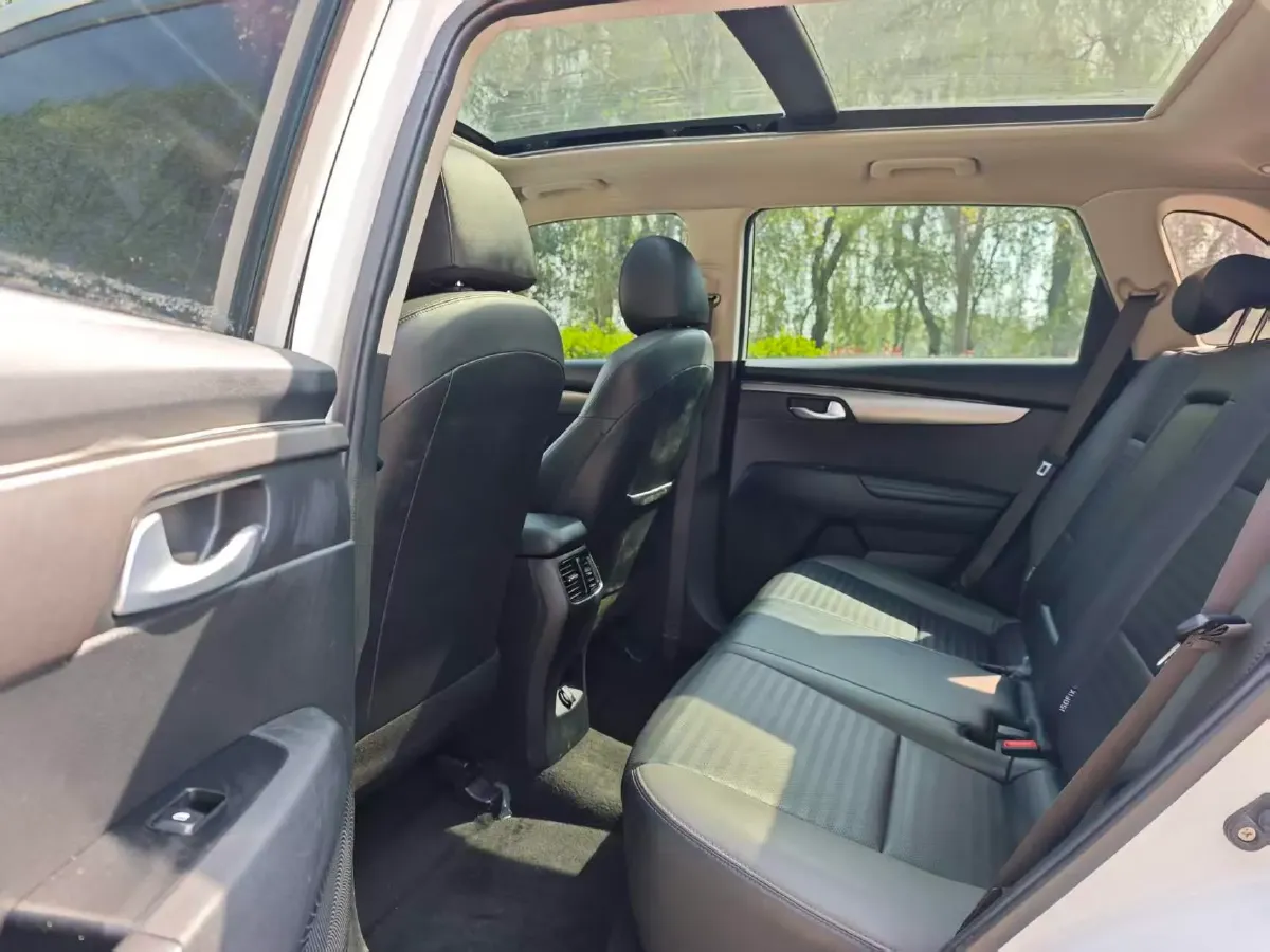 2018 Kia Sportage R 2.0L 160HP L4 6AT,autocango,china used car exporter,china ev exporter,chinese used car exporter,chinese used ev exporter