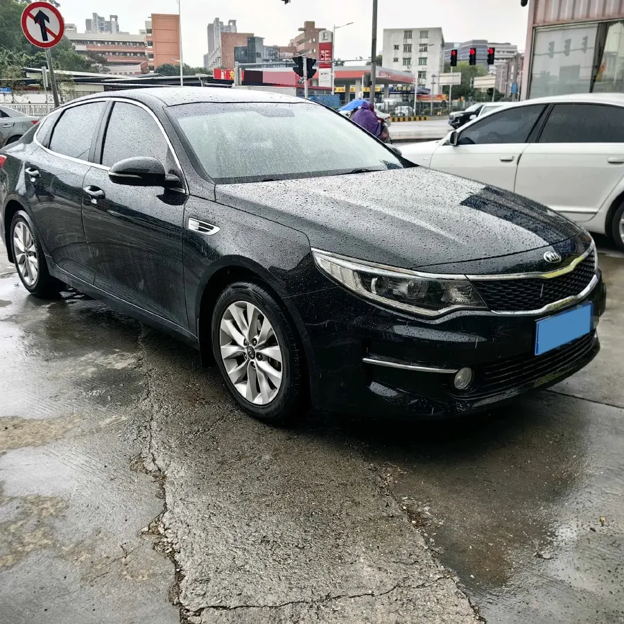 2016 Kia K5 2.0L 161HP L4 6AT,autocango,china used car exporter,china ev exporter,chinese used car exporter,chinese used ev exporter