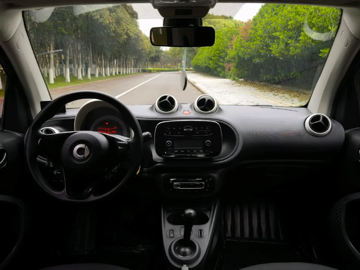 2018 HuangHai JiaoLong 2.4L 143HP L4 5AT,autocango,china used car exporter,china ev exporter,chinese used car exporter,chinese used ev exporter