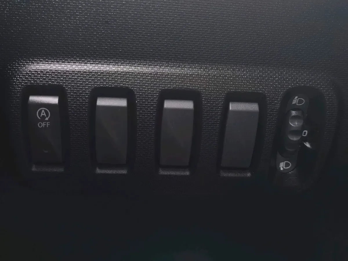 2018 HuangHai JiaoLong 2.4L 143HP L4 5AT,autocango,china used car exporter,china ev exporter,chinese used car exporter,chinese used ev exporter