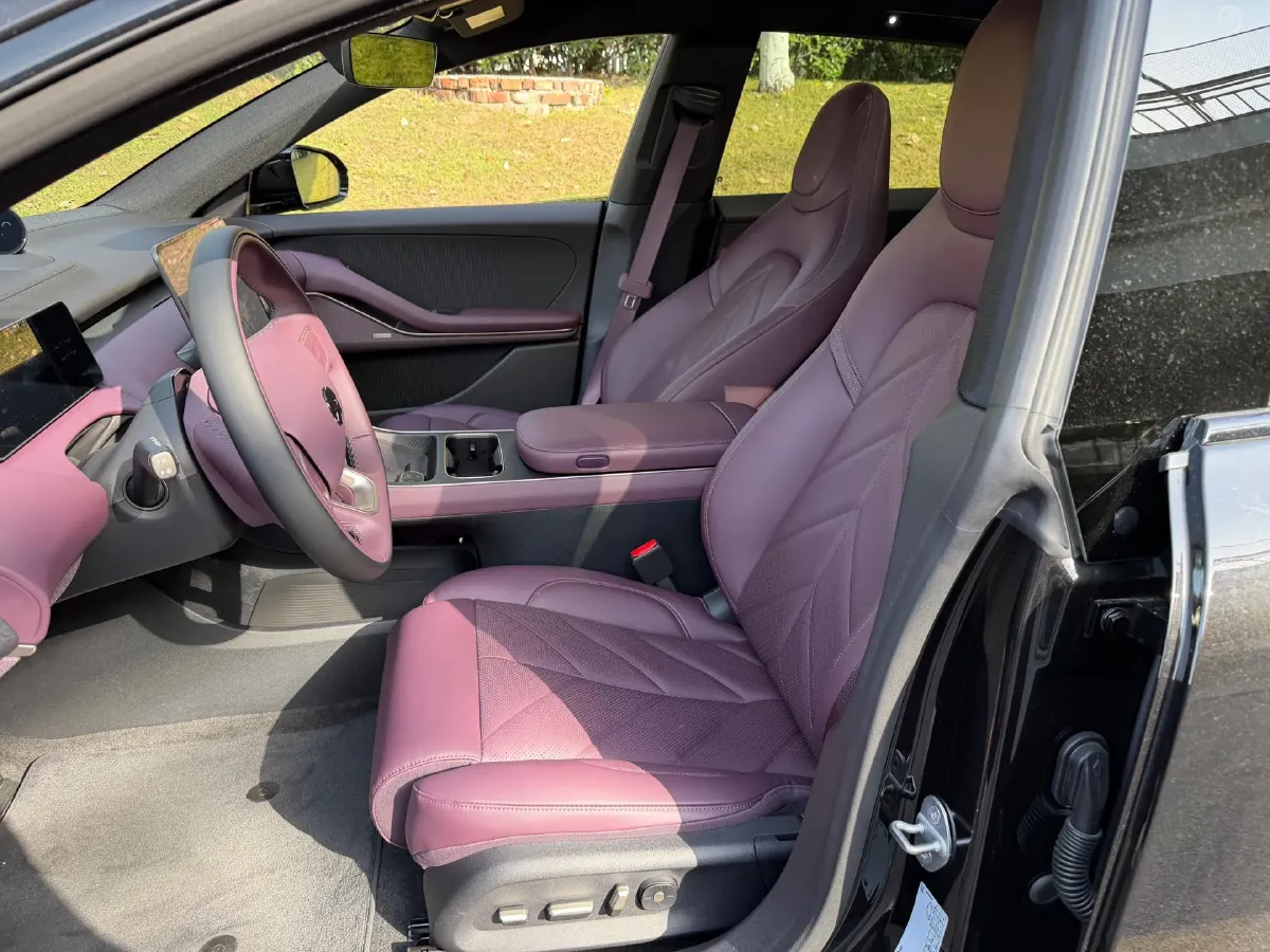 2024 NIO ET5T BEV 75KWH,autocango,china used car exporter,china ev exporter,chinese used car exporter,chinese used ev exporter