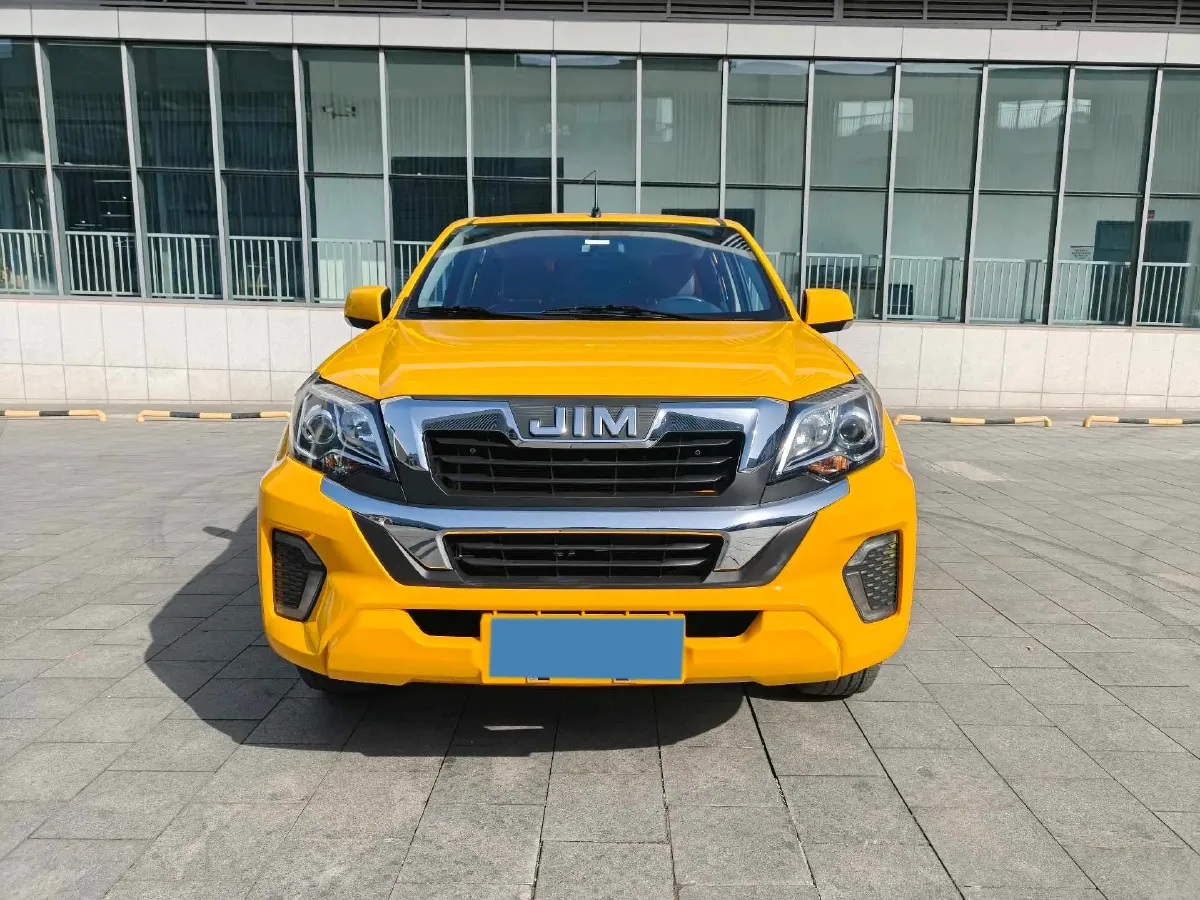 2024 Isuzu Jim 2.4L 158HP L4 5MT,autocango,china used car exporter,china ev exporter,chinese used car exporter,chinese used ev exporter