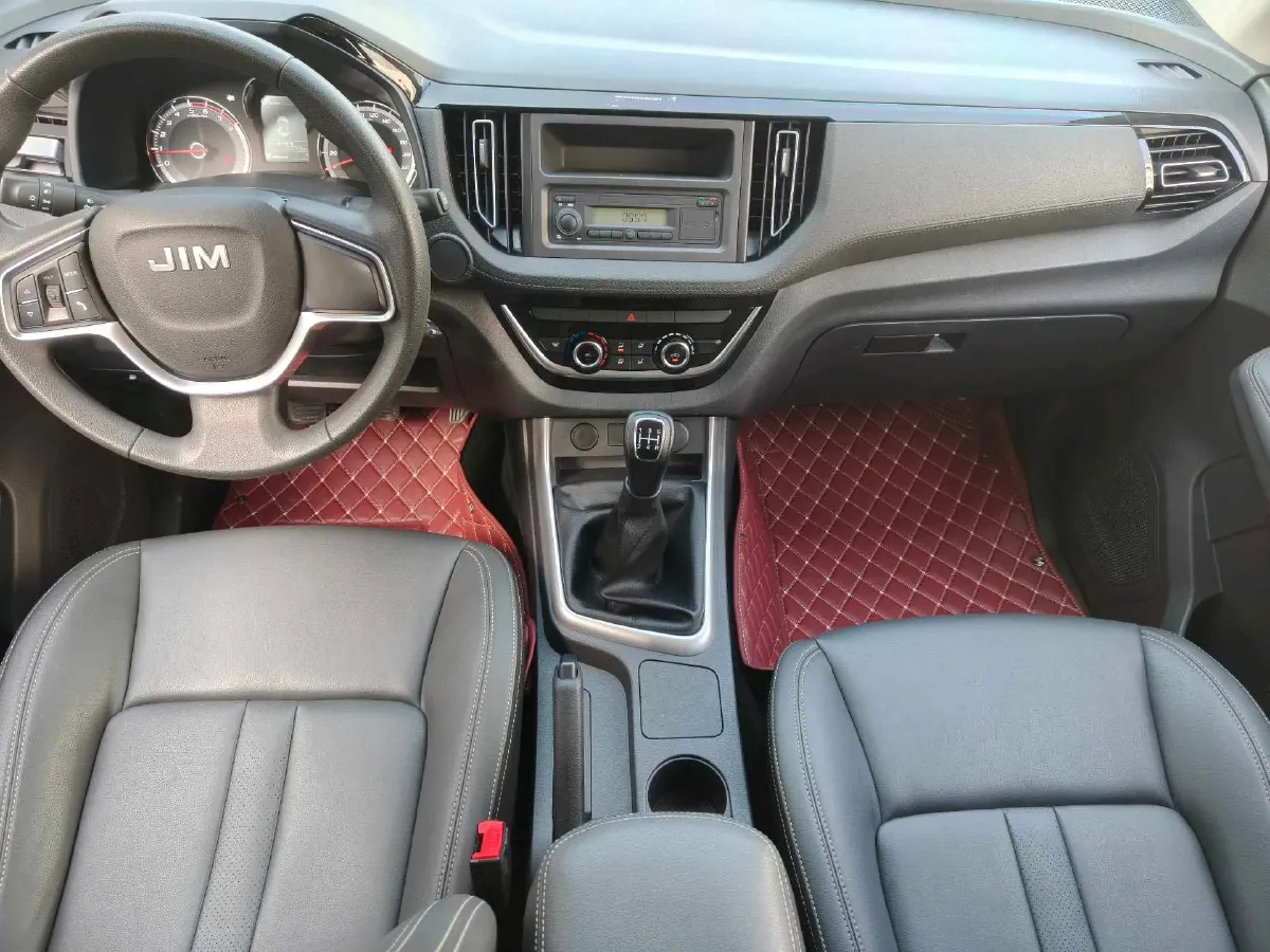 2024 Isuzu Jim 2.4L 158HP L4 5MT,autocango,china used car exporter,china ev exporter,chinese used car exporter,chinese used ev exporter