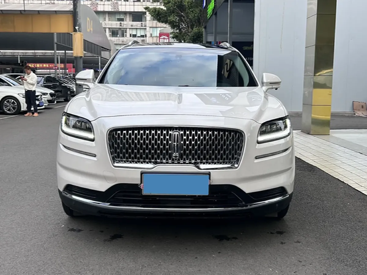 2021 Lincoln Nautilus 2.0T 245HP L4 8AT,autocango,china used car exporter,china ev exporter,chinese used car exporter,chinese used ev exporter