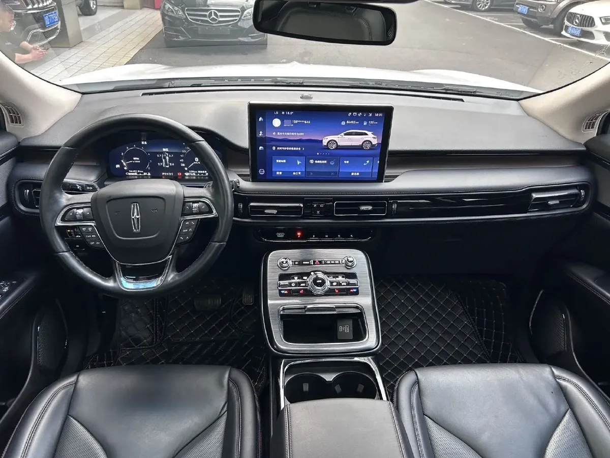 2021 Lincoln Nautilus 2.0T 245HP L4 8AT,autocango,china used car exporter,china ev exporter,chinese used car exporter,chinese used ev exporter