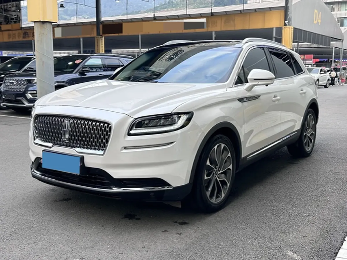 2021 Lincoln Nautilus 2.0T 245HP L4 8AT,autocango,china used car exporter,china ev exporter,chinese used car exporter,chinese used ev exporter