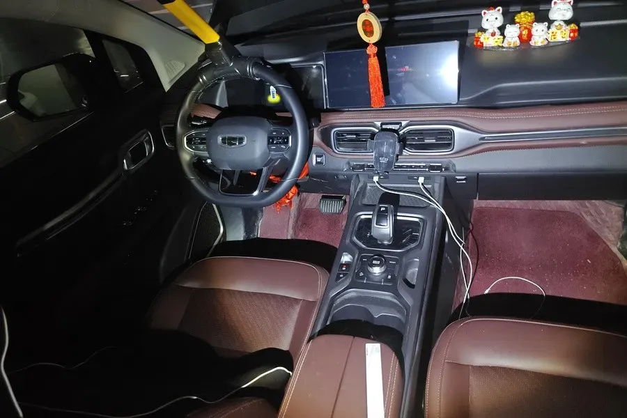 2022 Geely Okavango 1.8T 184HP L4 6AT,autocango,china used car exporter,china ev exporter,chinese used car exporter,chinese used ev exporter