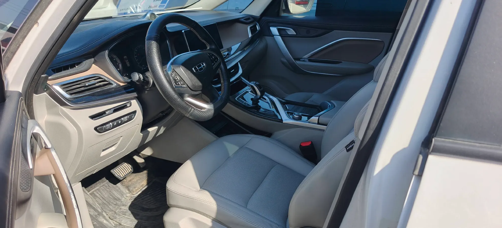 2019 Geely JiaJi 1.8T 184HP L4 6AT,autocango,china used car exporter,china ev exporter,chinese used car exporter,chinese used ev exporter