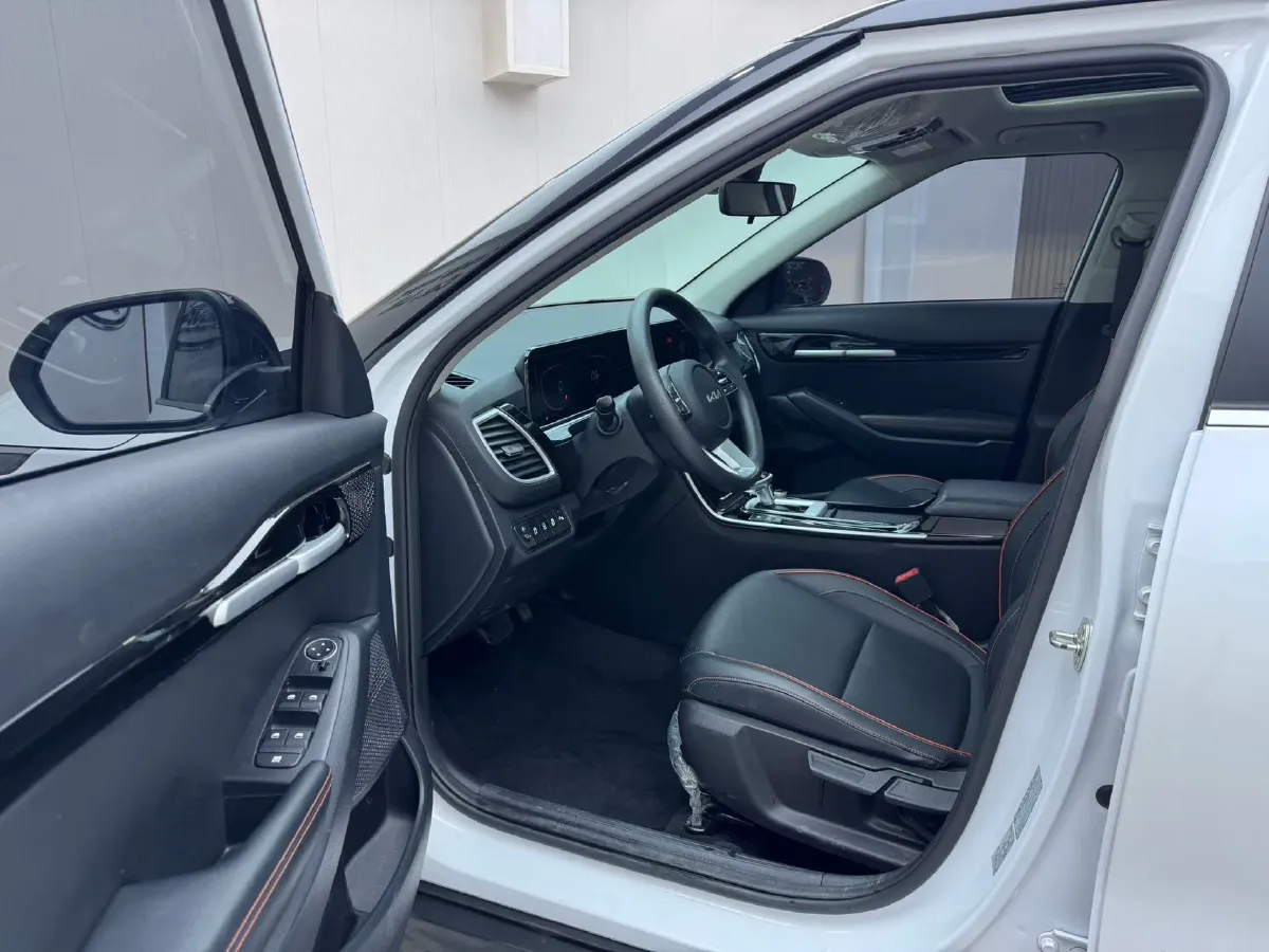 2023 Kia Seltos 1.5L 115HP L4 CVT,autocango,china used car exporter,china ev exporter,chinese used car exporter,chinese used ev exporter