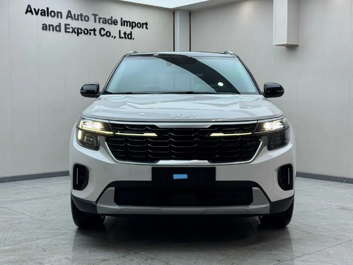 2023 Kia Seltos 1.5L 115HP L4 CVT,autocango,china used car exporter,china ev exporter,chinese used car exporter,chinese used ev exporter