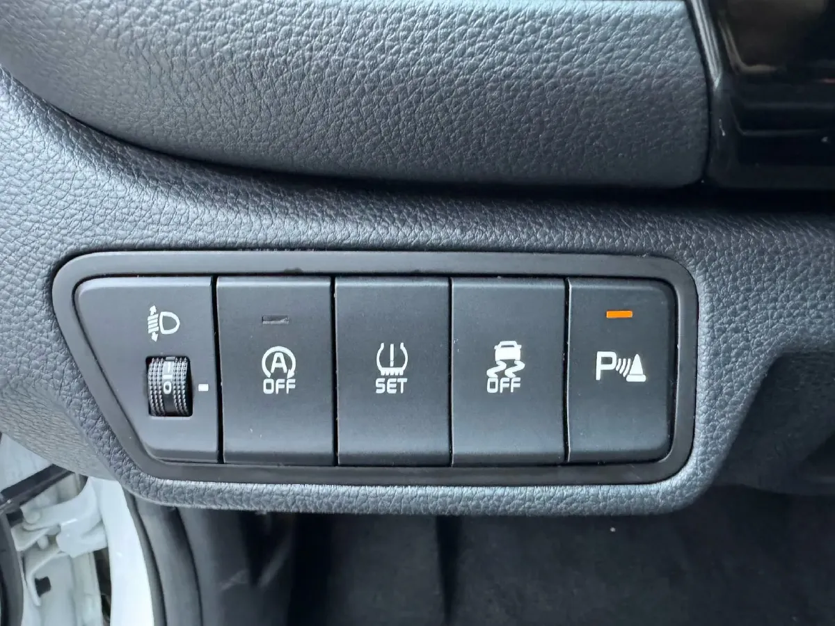 2023 Kia Seltos 1.5L 115HP L4 CVT,autocango,china used car exporter,china ev exporter,chinese used car exporter,chinese used ev exporter