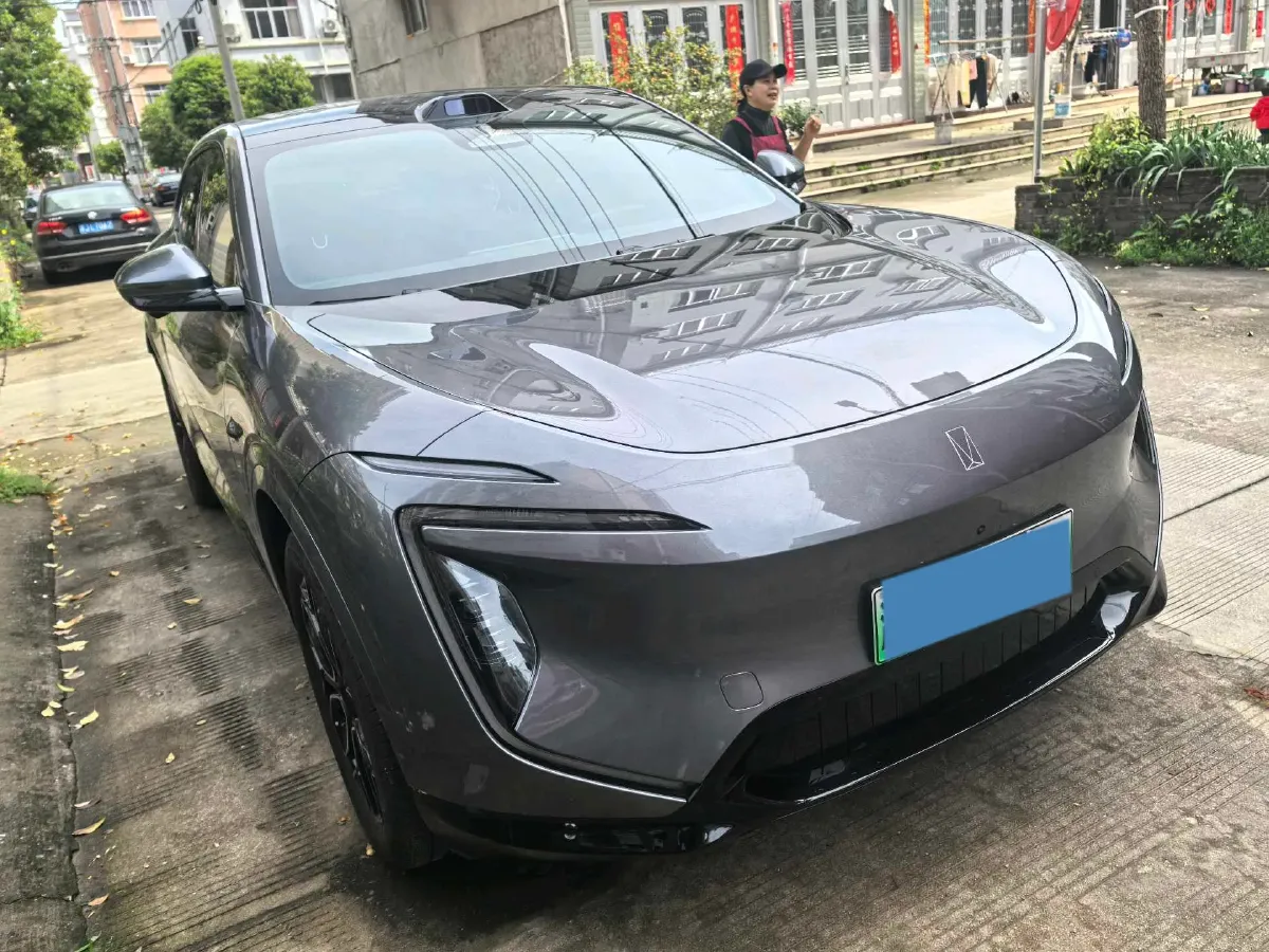 2026 Avatr 07 BEV,autocango,china used car exporter,china ev exporter,chinese used car exporter,chinese used ev exporter