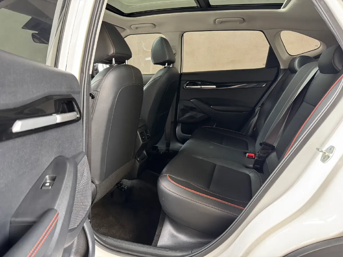 2023 Kia Seltos 1.5L 115HP L4 CVT,autocango,china used car exporter,china ev exporter,chinese used car exporter,chinese used ev exporter