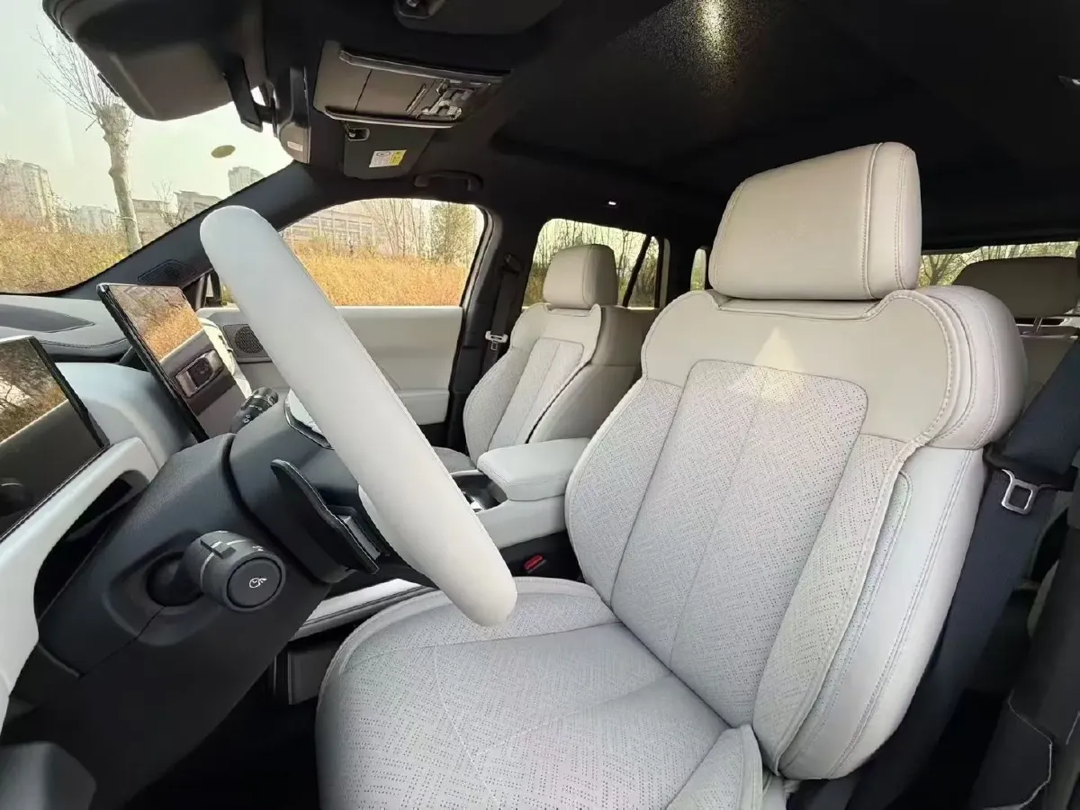 2025 FangChengBao Tai 3 BEV,autocango,china used car exporter,china ev exporter,chinese used car exporter,chinese used ev exporter