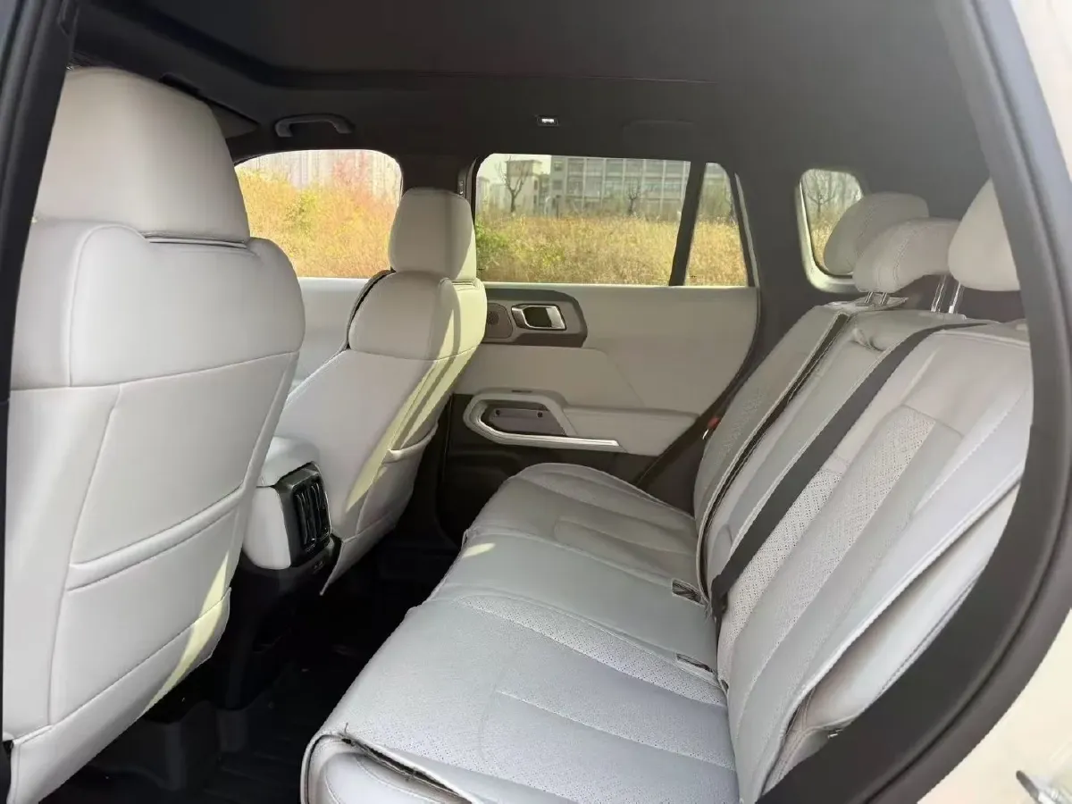 2025 FangChengBao Tai 3 BEV,autocango,china used car exporter,china ev exporter,chinese used car exporter,chinese used ev exporter