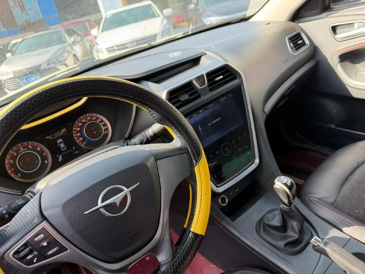 2017 HaiMa Family 1.6L 125HP L4 6MT,autocango,china used car exporter,china ev exporter,chinese used car exporter,chinese used ev exporter