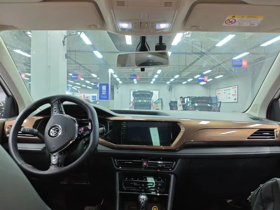 2021 Volkswagen Tharu 1.4T 150HP L4 7DCT,autocango,china used car exporter,china ev exporter,chinese used car exporter,chinese used ev exporter