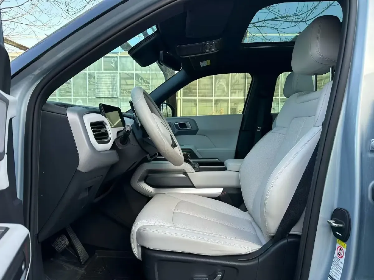 2025 FangChengBao Tai 3 BEV,autocango,china used car exporter,china ev exporter,chinese used car exporter,chinese used ev exporter