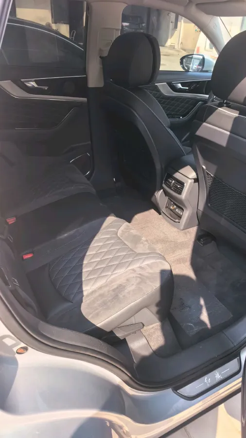 2019 HongQi HS5 2.0T 224HP L4 6AT,autocango,china used car exporter,china ev exporter,chinese used car exporter,chinese used ev exporter