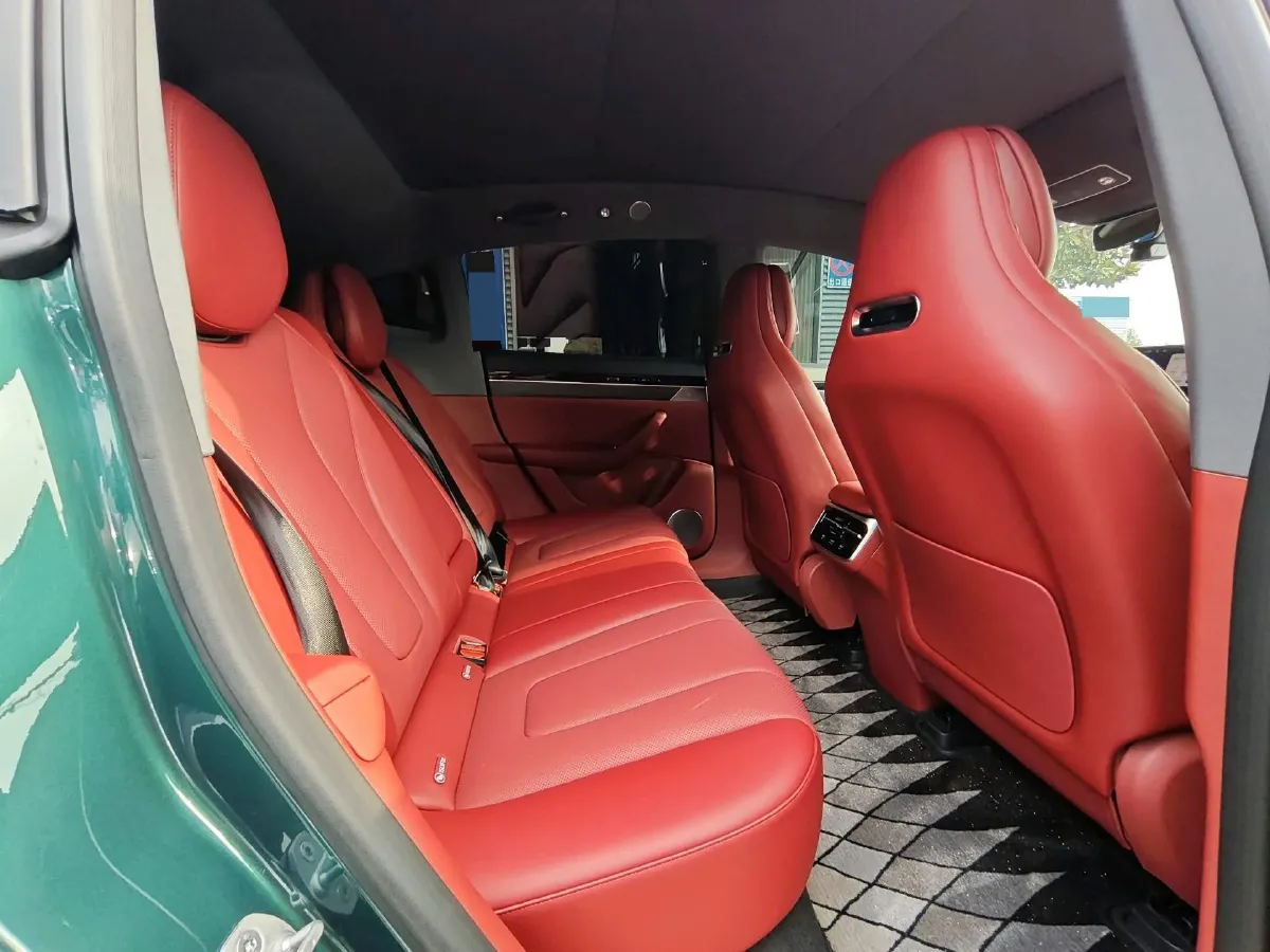 2026 Luxeed R7 REEV 156HP REEV,autocango,china used car exporter,china ev exporter,chinese used car exporter,chinese used ev exporter