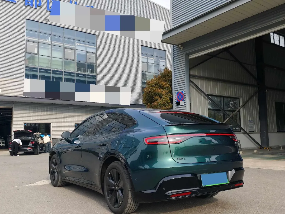 2026 Luxeed R7 REEV 156HP REEV,autocango,china used car exporter,china ev exporter,chinese used car exporter,chinese used ev exporter