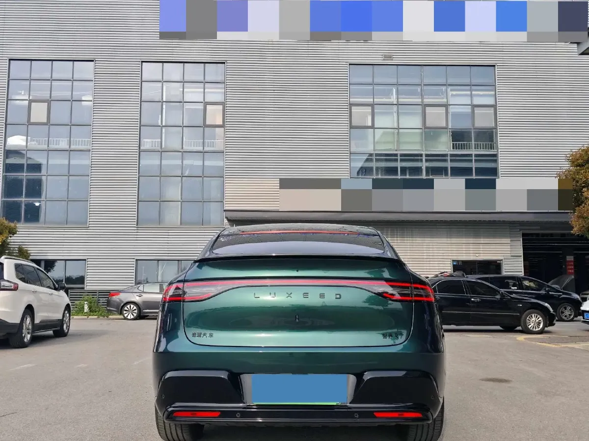 2026 Luxeed R7 REEV 156HP REEV,autocango,china used car exporter,china ev exporter,chinese used car exporter,chinese used ev exporter