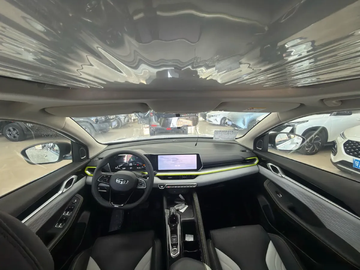 2023 Geely Coolray 1.5T 181HP L4 7DCT,autocango,china used car exporter,china ev exporter,chinese used car exporter,chinese used ev exporter