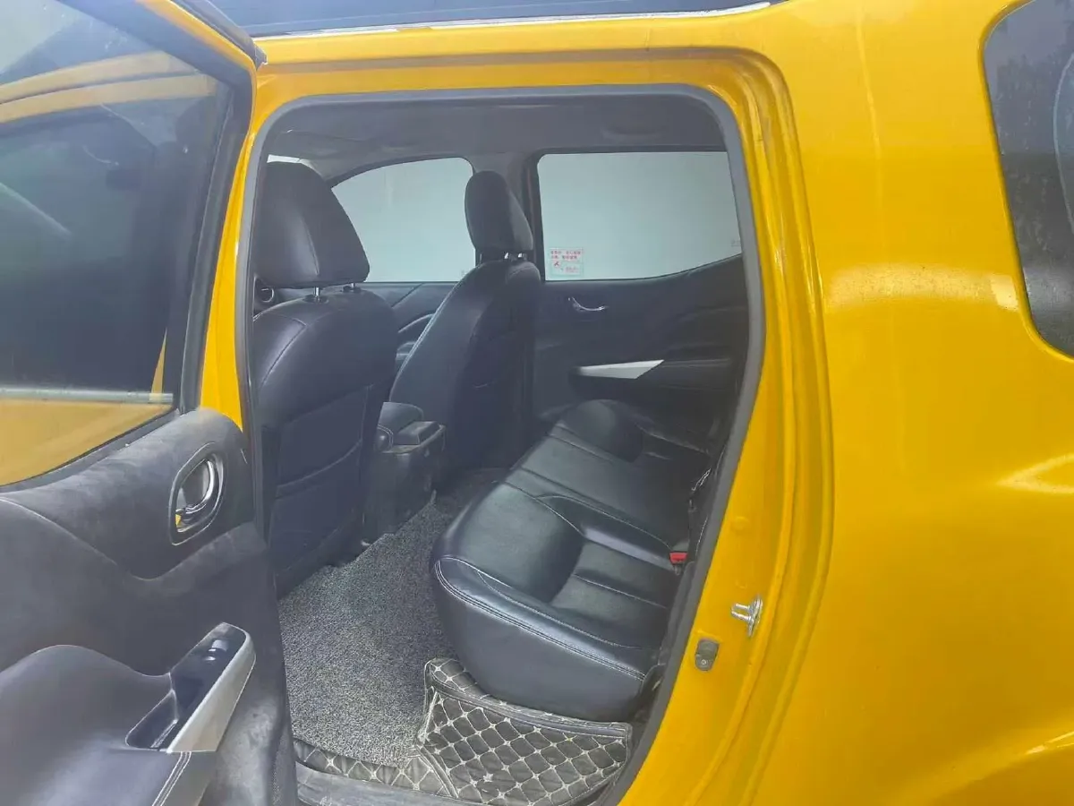 2022 Dongfeng RuiQi 6 BEV 60.16KWH,autocango,china used car exporter,china ev exporter,chinese used car exporter,chinese used ev exporter