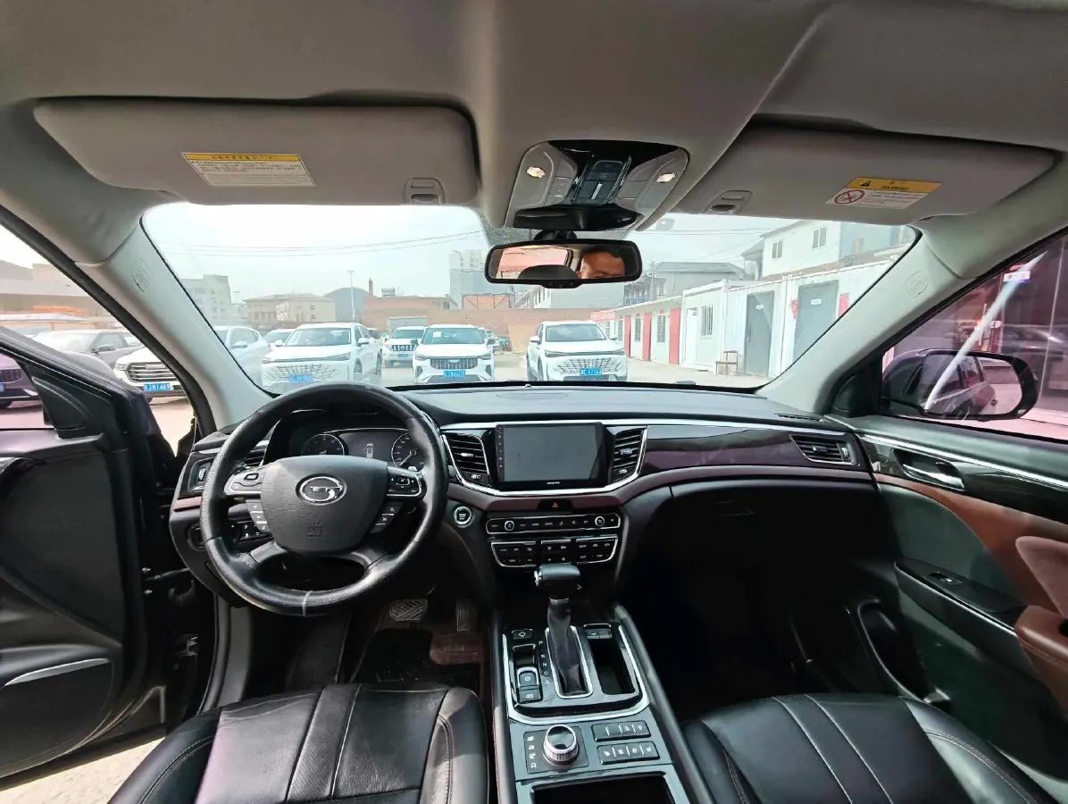 2017 GAC Trumpchi GS8 2.0T 201HP L4 6AT,autocango,china used car exporter,china ev exporter,chinese used car exporter,chinese used ev exporter