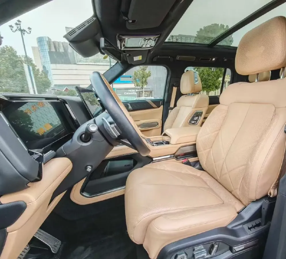 2025 FangChengBao Bao 8 2.0T 245HP L4 E-CVT PHEV 36.8KWH,autocango,china used car exporter,china ev exporter,chinese used car exporter,chinese used ev exporter