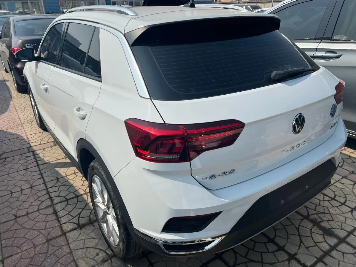 2022 Volkswagen T-Roc 1.4T 150HP L4 7DCT,autocango,china used car exporter,china ev exporter,chinese used car exporter,chinese used ev exporter