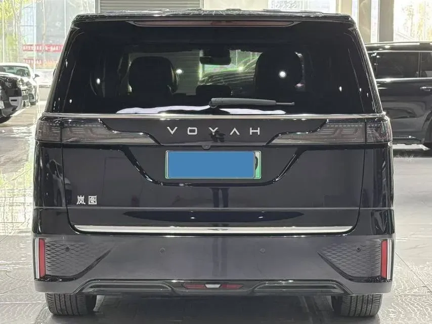 2022 Voyah Dream 1.5T 136HP L4 PHEV 25.57KWH,autocango,china used car exporter,china ev exporter,chinese used car exporter,chinese used ev exporter