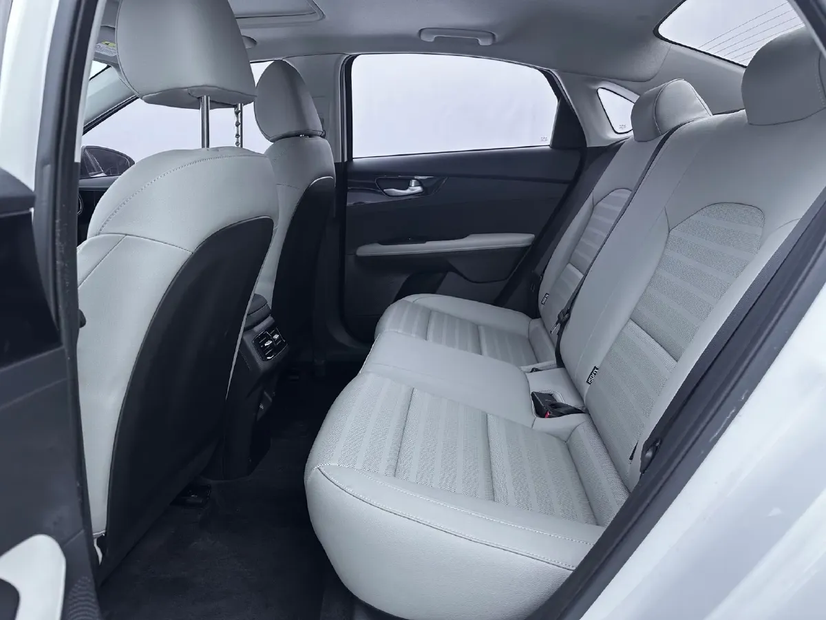 2023 Kia K3 1.5L 115HP L4 CVT,autocango,china used car exporter,china ev exporter,chinese used car exporter,chinese used ev exporter