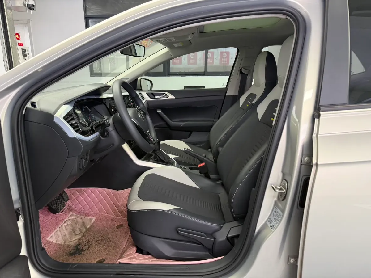 2019 Volkswagen Polo 1.5L 113HP L4 6AT,autocango,china used car exporter,china ev exporter,chinese used car exporter,chinese used ev exporter