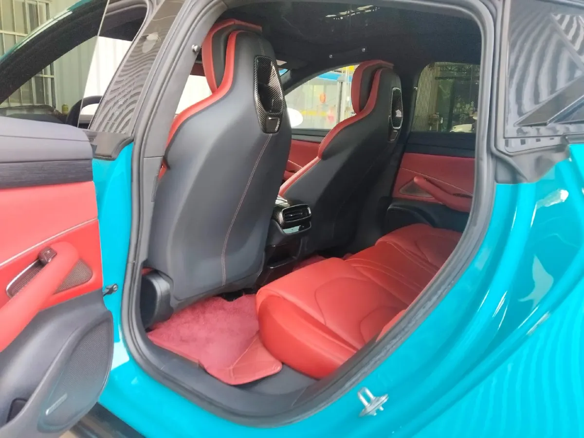 2024 MI SU7 BEV 101KWH,autocango,china used car exporter,china ev exporter,chinese used car exporter,chinese used ev exporter