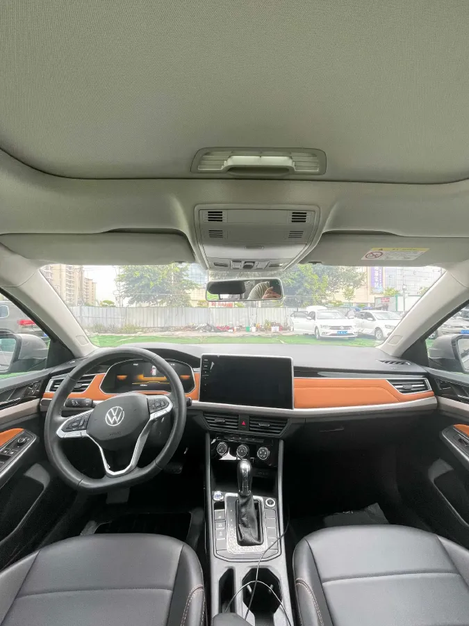 2023 Volkswagen Bora 1.2T 116HP L4 7DCT,autocango,china used car exporter,china ev exporter,chinese used car exporter,chinese used ev exporter