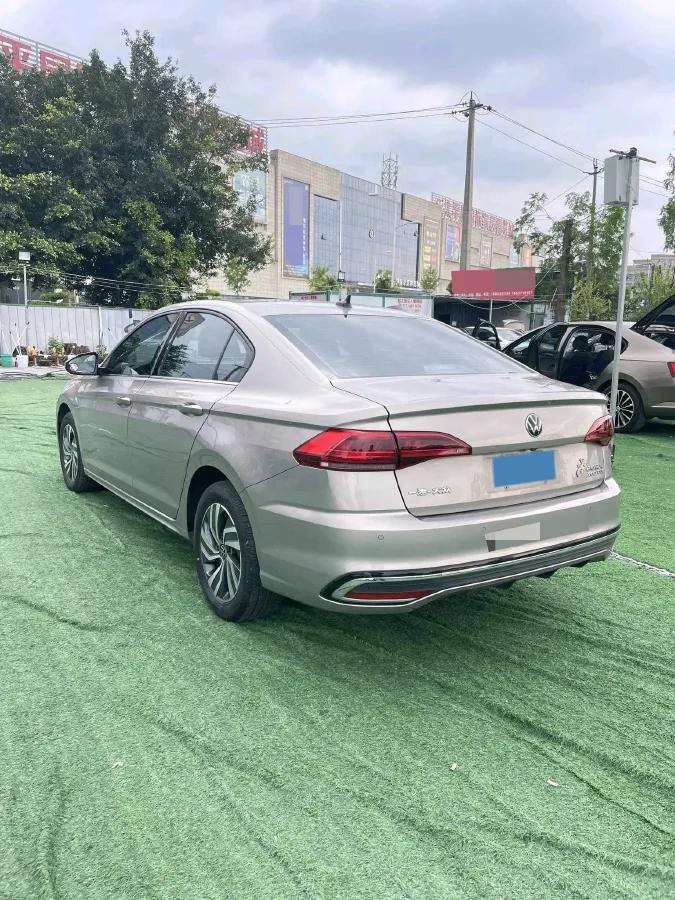 2023 Volkswagen Bora 1.2T 116HP L4 7DCT,autocango,china used car exporter,china ev exporter,chinese used car exporter,chinese used ev exporter