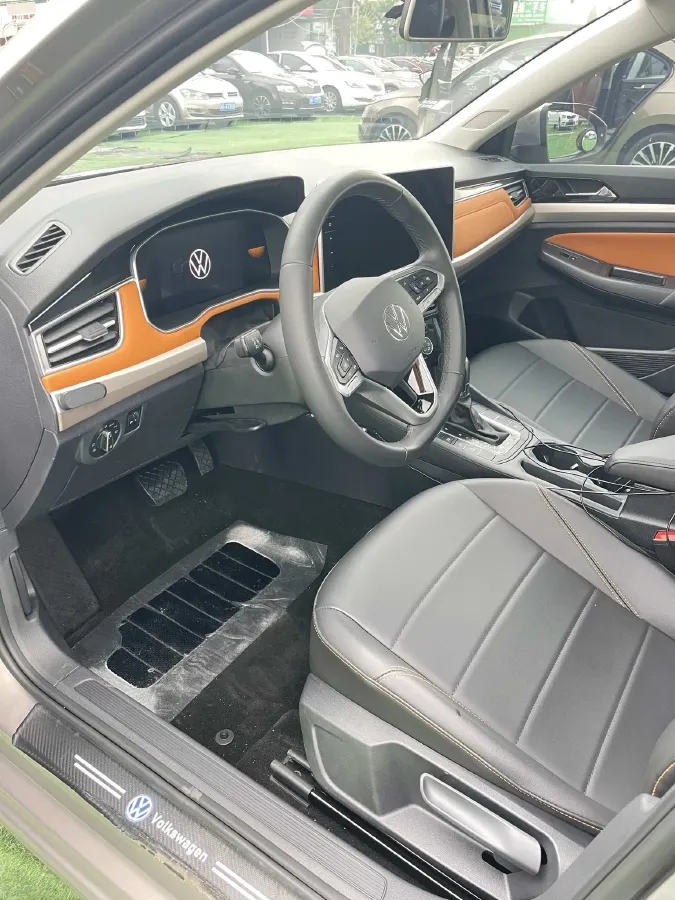 2023 Volkswagen Bora 1.2T 116HP L4 7DCT,autocango,china used car exporter,china ev exporter,chinese used car exporter,chinese used ev exporter