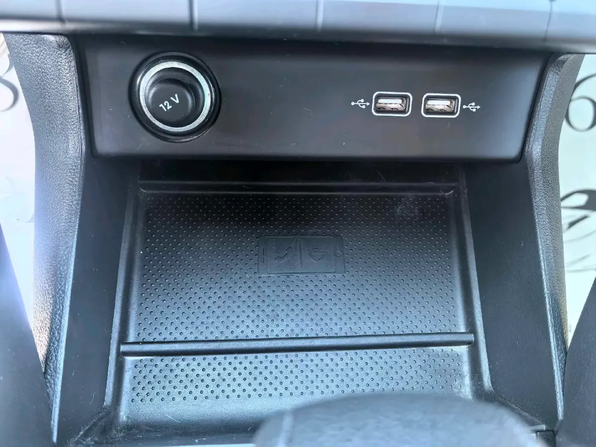 2022 Skoda Karoq 1.4T 150HP L4 7DCT,autocango,china used car exporter,china ev exporter,chinese used car exporter,chinese used ev exporter