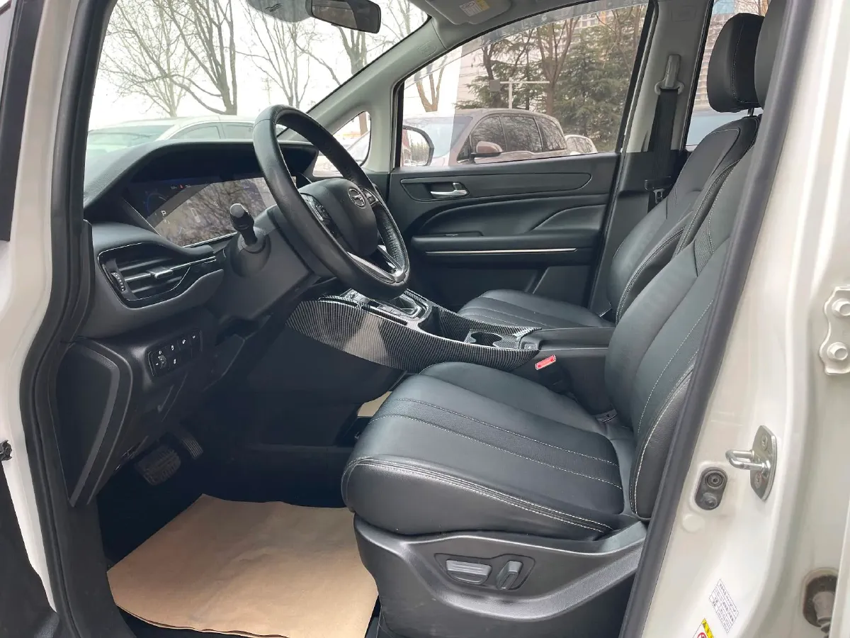 2021 GAC Trumpchi M6 1.5T 169HP L4 7DCT,autocango,china used car exporter,china ev exporter,chinese used car exporter,chinese used ev exporter