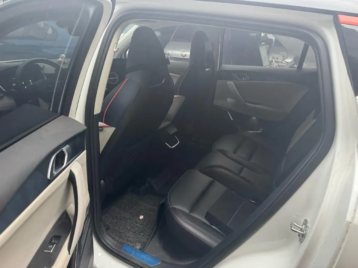 2020 LYNK&CO 06 1.5T 177HP L3 7DCT,autocango,china used car exporter,china ev exporter,chinese used car exporter,chinese used ev exporter