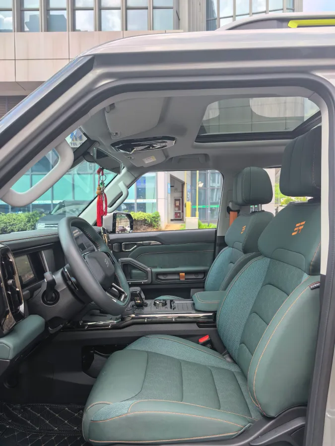 2025 Jetour Traveller 1.5T 184HP L4 7DCT,autocango,china used car exporter,china ev exporter,chinese used car exporter,chinese used ev exporter