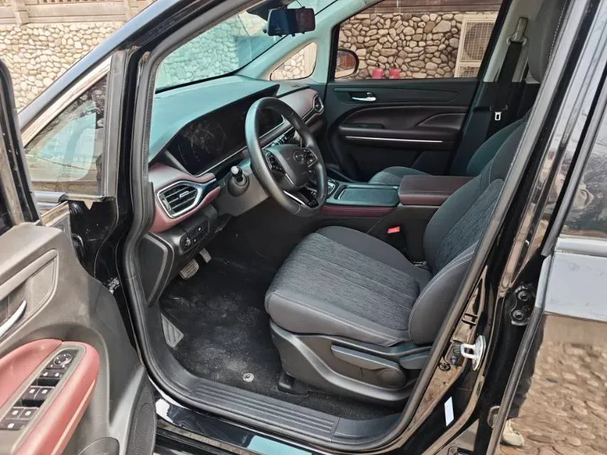 2021 GAC Trumpchi M6 1.5T 169HP L4 7DCT,autocango,china used car exporter,china ev exporter,chinese used car exporter,chinese used ev exporter