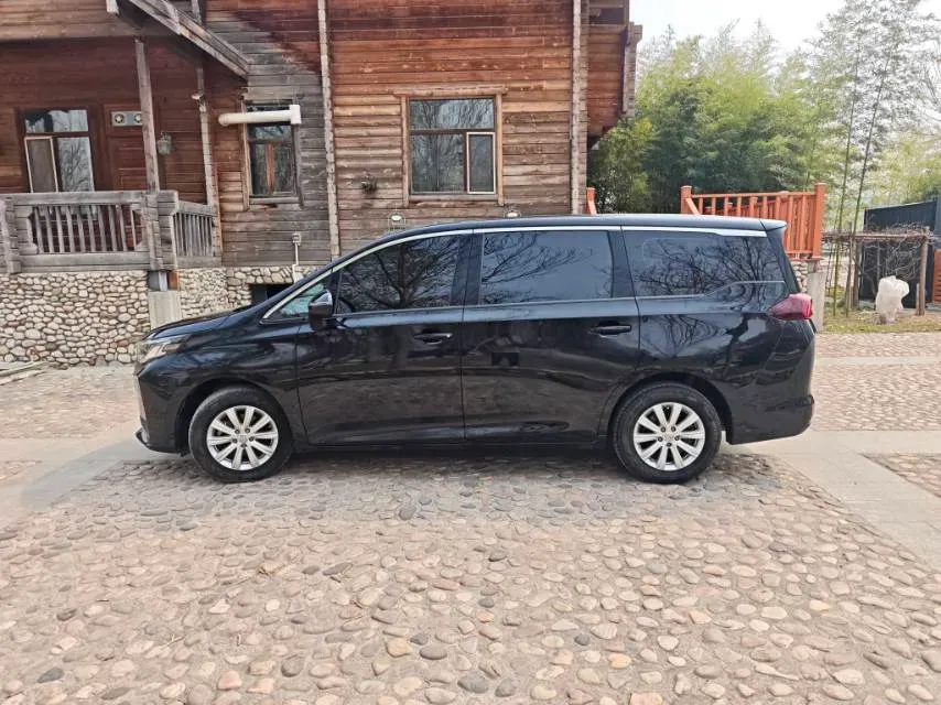 2021 GAC Trumpchi M6 1.5T 169HP L4 7DCT,autocango,china used car exporter,china ev exporter,chinese used car exporter,chinese used ev exporter