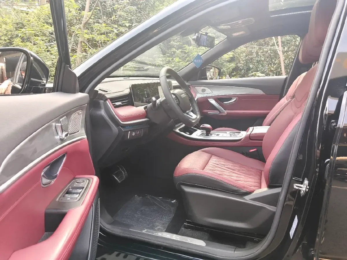 2023 Jetour X70 Plus 1.5T 156HP L4 6DCT,autocango,china used car exporter,china ev exporter,chinese used car exporter,chinese used ev exporter