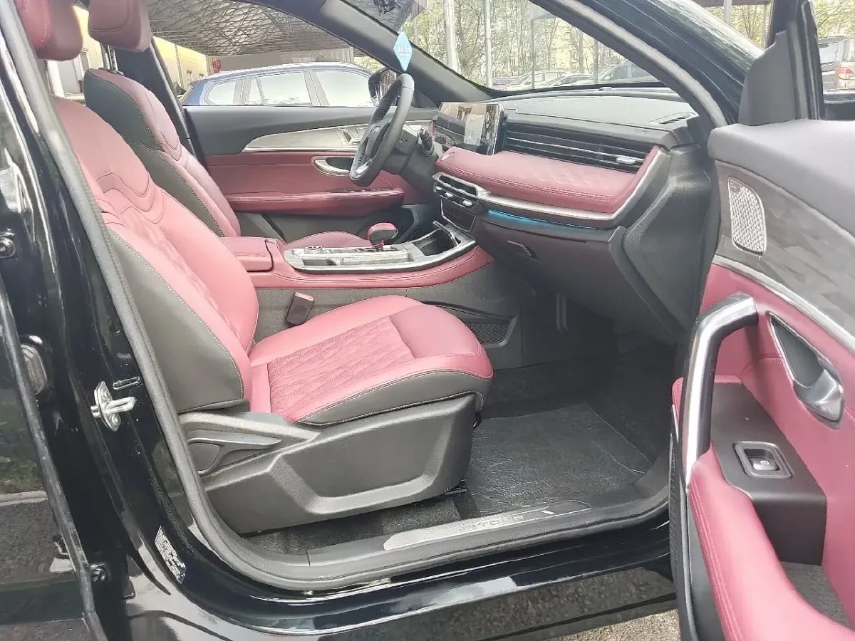 2023 Jetour X70 Plus 1.5T 156HP L4 6DCT,autocango,china used car exporter,china ev exporter,chinese used car exporter,chinese used ev exporter